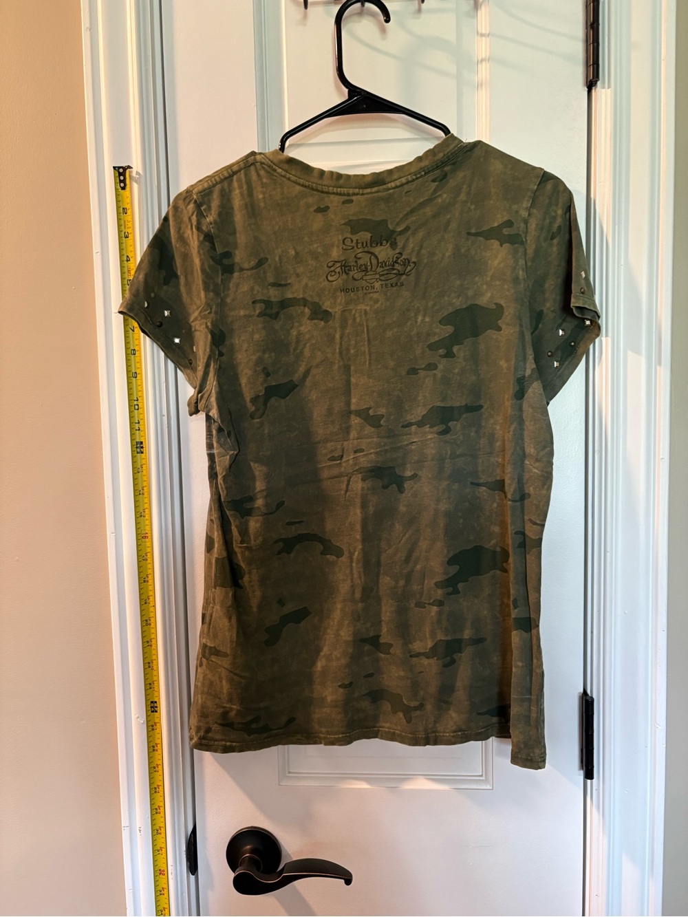 Harley-Davidson Olive Camo Wing Logo V-Neck Tee - Picture 5 of 6
